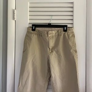 Gap 18 Husky Kahakis